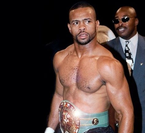 Boxing Photos, Roy Jones Jr, Combat Sports, 20 Years Old, Ufc, Boxing, 20 Years, Sports, Quick Saves