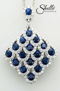 beautiful sapphires and diamonds Premier Jewelry, Sapphire Jewelry, Exquisite Jewelry, Bling Jewelry, High Jewelry, Pin Brooch, Your Mom, Diamond Pendant, Bling Bling