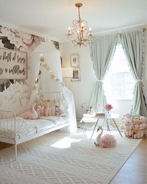 Bedroom for girls kids