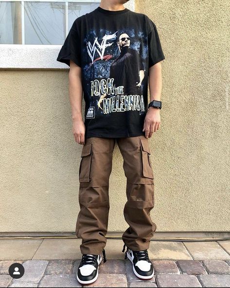 Graphic Outfit Men, Baggy Outfits Men, Celana Kargo, Cargo Outfit, Nike Off White, Trendy Boy Outfits, Streetwear Inspo, Nike Sb Dunk Low, Street Style Outfits Men