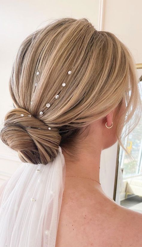 updo hairstyle, classic wedding hairstyles, messy bun updo, updo wedding hairstyle, bridal updo, bridal hairstyles, wedding day hairstyles Bun With Veil, Classic Wedding Hairstyles, Bun Wedding Hair, Bride Hairstyles With Veil, Low Bun Wedding Hair, Hairstyles With Veil, Bun Wedding, Blonde Wedding Hair, Wedding Bun