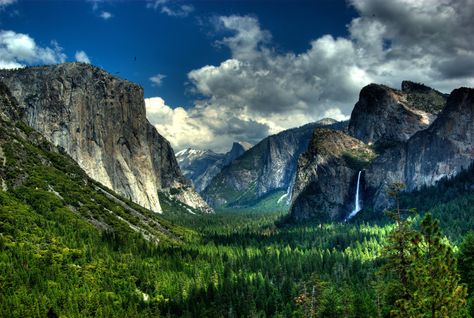 California Attractions, Yosemite Camping, Landscape Photography Tips, Yosemite Falls, Yosemite Valley, Yosemite National, Yosemite National Park, Camping Trips, Tourist Attraction