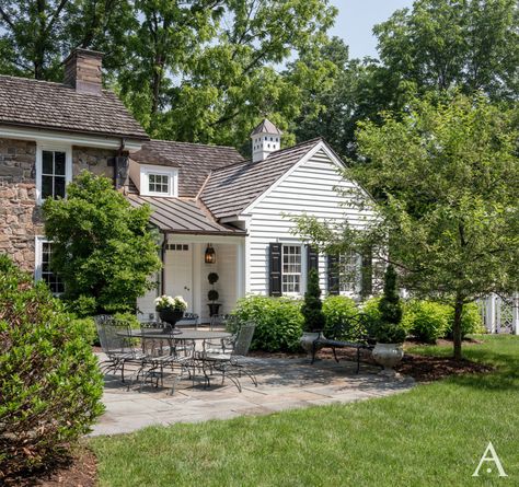 English Cottage Addition in Washington Crossing | Period Architecture Ltd Period Architecture, Farmhouse Architecture, Farmhouse Colonial Exterior, Stone Farmhouse, Farmhouse Colonial, Flagstone Patio, Colonial Exterior, Home Addition, Bucks County