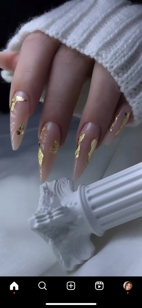 Almond Nails With Gold Foil, Almond Nails With Gold, Foil Nail Designs, Almond Acrylic Nails Designs, Nail Art Step By Step, Nail Art Designs For Beginners, Long Almond Nails, Nails With Gold, Nail 2023