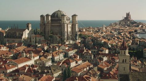 King’s Landing. | Eye-Opening "Game Of Thrones" Scenes Before And After CGI Wizardry Gifs Aesthetic, Mood Gif, Kings Landing, Game Of Thrones Locations, Interesting Gif, Aesthetic Gifs, King's Landing, Valar Morghulis, Gif Hunt