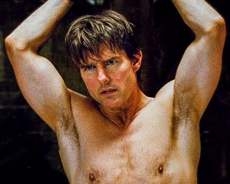 Tom Cruise Ethan Hunt, Tom Cruise Short, Tom Cruise Eyes Wide Shut, Tom Cruise Recent Pics, A Few Good Men Tom Cruise, Ethan Hunt, Mission Impossible, Cute Celebrity Guys, Favorite Hairstyles