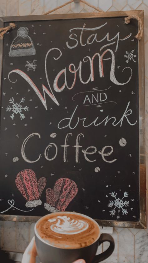 Christmas Coffee Shop Signs, Hot Chocolate Letterboard, Coffee Shop Board Design, Christmas Coffee Chalkboard Art, Coffee Shop Boards Chalkboards, Coffee Board Ideas, Coffee Shop Board, Coffee Shop Chalkboard Signs, Coffee Chalkboard Sign