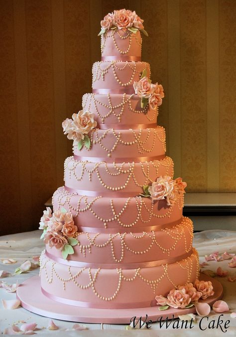 Wedding Cake Layers, Inside Cake, Cake With Flowers, Pink Wedding Cake, Cake Layers, Amazing Wedding Cakes, Gorgeous Wedding Cake, Elegant Wedding Cakes, Elegant Cakes