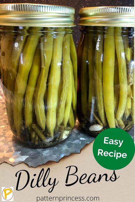 Dilly Beans Recipe, Pressure Canning Green Beans, Preserving Green Beans, Homestead Food, Jar Mixes, Pickled Green Beans, Dilly Beans, Canning Pickles, Home Canning Recipes