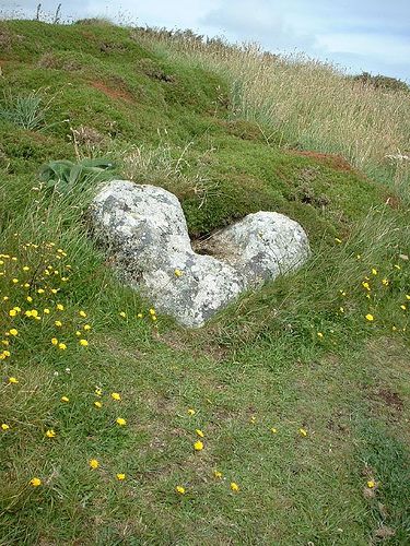 Nature Hearts, Hearts In Nature, Heart Shaped Rocks, Hearts Everywhere, Heart Rocks, Love Is Everywhere, Heart In Nature, 3 Hearts, Be Still My Heart