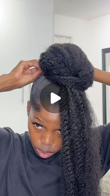 Zoliswa Mahlobo on Instagram: "Another Quick and easy hairstyle idea🤍  Styling gel @darkandlovelyafrica" Pondo Hairstyle With Gel 2024, Easy Ponytail Tutorial, Hair Gel Hairstyles Women, Bubble Faux Hawk, Packing Gel Hairstyle For Natural Hair, Ponytail Styles On Natural Hair, Ella Mai Hairstyles, Gel Hair Styles Hairstyles, Bun For Black Women