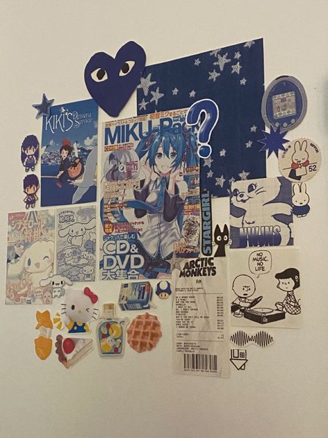 Cute Ghibli Wallpaper, Cute Ghibli, Foto Muro Collage, Ghibli Wallpaper, Wall Decor Blue, Otaku Room, Pinterest Room Decor, Room Redesign, Study Room Decor