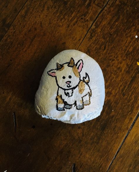 Goat painted rock Goat Rock Painting, Goat Paintings Easy, Painting Pottery Ideas, Painting Rocks Ideas, Rock Me Amadeus, Goat Paintings, Rock Art Ideas, Rock And Stone, Pre Primary