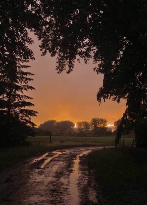 Sun After Rain Aesthetic, After Rain Aesthetic, Tornado Aesthetic, Sunday Core, Sun After Rain, Sunset After Rain, Sky After Rain, Monthly Aesthetic, Rain Sunset