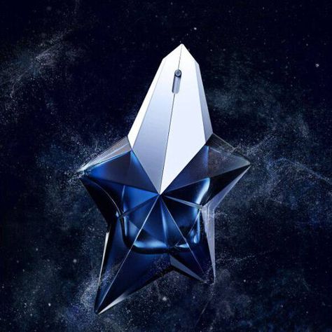 Discover Angel reinvented - a new fascinating star inspired by Mugler's pioneering icon 30 years after its birth. A fearless quest for femininity. Shop now. Angel Mugler Perfume, Thierry Mugler Perfume, Thierry Mugler Angel, Angel Perfume, Mugler Angel, Love Angel, At Home Spa, Perfume Reviews, Perfume Store