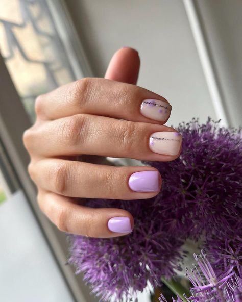 Lilac Wedding Nails For Bride, Purple Nails Wedding, Wedding Nails Purple, Purple Wedding Nails, Beach Wedding Nails, Spring Pedicure, Nails Jewels, Long Fingernails, Wedding Manicure