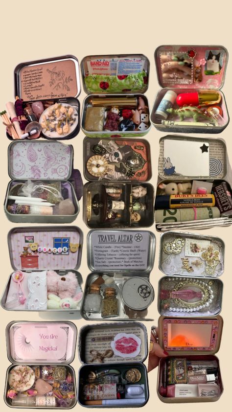 Altoid Tin Altar Witchcraft, Decorate Altoid Tin, Altoid Tin Ideas Outside, Altoid Tin Ideas Miniatures Diy, Trinket Bag Aesthetic, Tin Case Aesthetic, Painted Altoid Tins, Mint Can Wallet, Altoid Tin Diorama