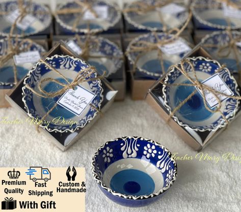 Candy Christmas Gifts, Evil Eye Wedding, Christmas Evil, Baby Shower Thank You Gift, Eye Ceramic, Wedding Guest Gifts, Baby Shower Thank You Gifts, Tea Wedding Favors, Tea Favors