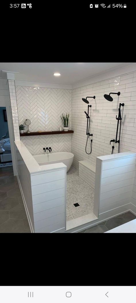 Tub Shower Combo Remodel, Walk In Tub Shower, Pink Small Bathroom, Small Bathroom Ideas Pink, Soaking Tub Shower Combo, Bathroom Tub Shower Combo, Bathroom Ideas Pink, Accessible Bathroom Design, Bathtub Shower Combo