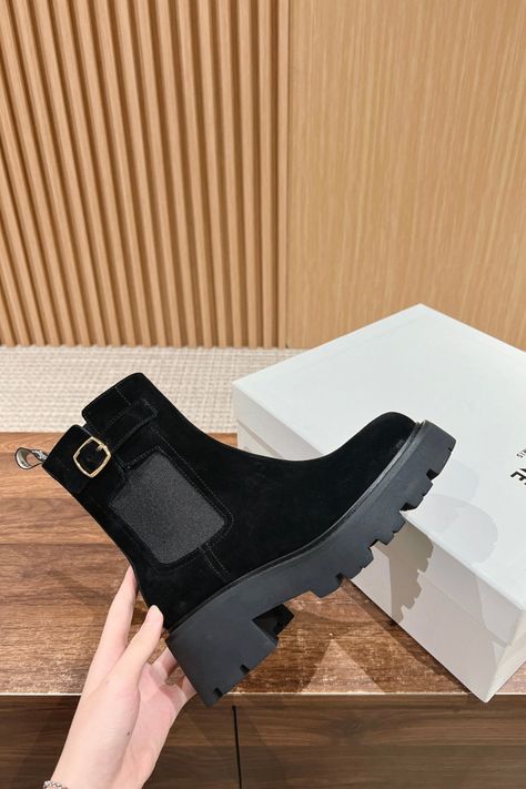 #okify #bagsall #shoes #boots #womenboots Thick Sole Boots, Celine Boots, Sole Boots, Shoes Boots, Dark Brown, Womens Boots, Boots, Quick Saves, Black