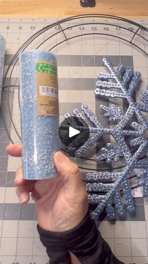 39K views · 634 reactions | DIY Winter Wonderland Snowflake Wreath❄️  #holliehobbies #christmaswreath #winterwonderland #diychristmasdecor #christmasdiy #diyholiday #snowflakes #DIYHolidayDecor | Hollie Hobbies Diy Christmas Ribbon Wreath, Easy Mesh Wreath, Tulle Wreath Diy, Winter Wonderland Wreath, Diy Winter Wreath, Easy Holiday Decor, Diy Winter Wonderland, Diy Valentines Day Wreath, Valentine Wreath Diy