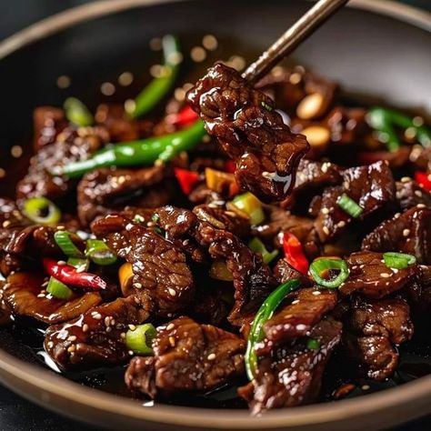 Easy Mongolian Beef, Crispy Chicken Wraps, Mongolian Beef Recipe, Beef Flank, Beef Lettuce Wraps, Mongolian Beef Recipes, Chicken Wrap Recipes, Martha Stewart Recipes, Chef Gordon