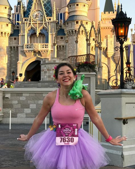 Disney Princess Half Marathon Costume Rapunzel, Princess Run Outfits, Disney 5k Costumes, Princess 5k Outfit, Run Disney Princess Outfit, Princess Marathon Outfits, Run Disney Outfits Costume Ideas, Rundisney Costumes Princess, Disney Princess Race Outfits