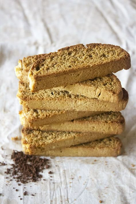 Espresso Biscotti, Vanilla Biscotti, Best Biscotti Recipe, Italian Almond Cookies, Tea Loaf, Almond Biscuits, Espresso Recipes, Coffee Bread, Steam Recipes