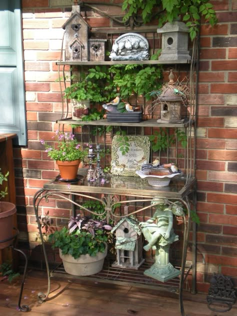 large bakers rack top only - Google Search Bakers Rack Ideas, Bakers Rack Decorating, Outdoor Bakers Rack, Bakers Racks, Front Porch Bench, Baker's Rack, Deco Champetre, Potting Benches, Bakers Rack