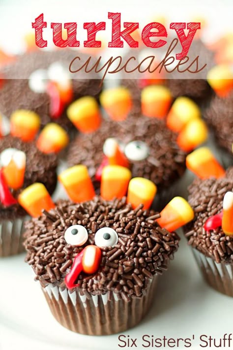 Thanksgiving Turkey Cupcakes Recipe on MyRecipeMagic.com are perfect for the kids at your Thanksgiving dinner! #cupcakes #turkey #thanksgiving Turkey Cupcakes, Thanksgiving Cupcakes, Thanksgiving Cakes, Kid Desserts, Thanksgiving Treats, Gobble Gobble, Thanksgiving Fun, Thanksgiving Food, Holiday Foods