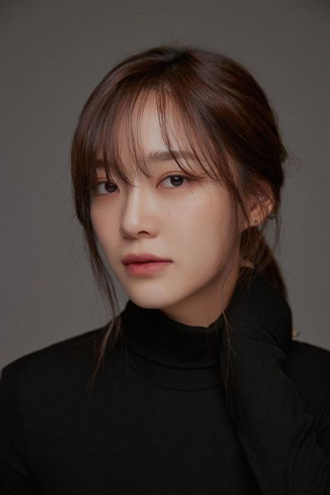 Shin Hari, Korean Photoshoot, The Uncanny Counter, Kim Se Jeong, Se Jeong, Hyo Seop, Ahn Hyo Seop, K Wallpaper, Kim Sejeong