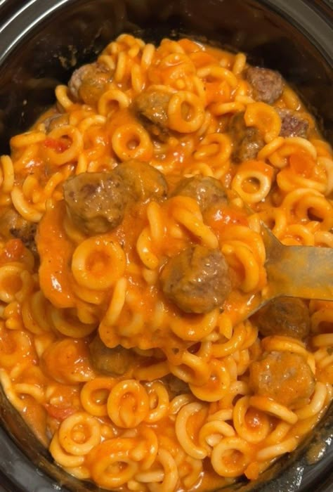 Copycat Reames Noodles, Copycat Spaghetti Os, Spaghettios And Meatballs Recipe, School Lunch Copycat Recipes, Homemade Spaghettios With Meatballs, Homemade Chef Boyardee, Diy Spaghettios, Alphabet Pasta Recipes, Spaghetti Os Recipe