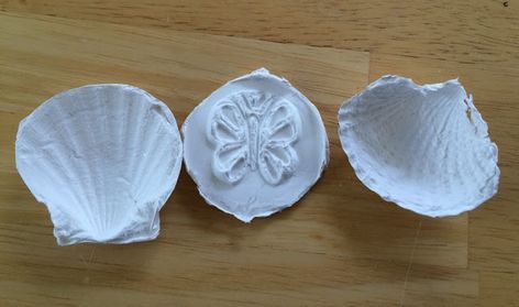 Paper Casting, Cookie Presses, Paper Rose Template, Rose Template, Art Therapy Ideas, Handmade Paper Art, Homemade Paper, Little Crafts, Playful Learning