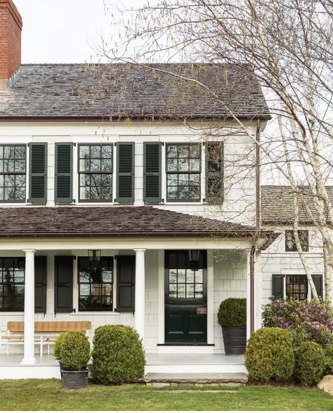 Cottage Colonial, Neo Colonial House Exterior, Hipped Roof Colonial, Colonial House With Front Porch, Small White Colonial House, Unique Colonial House Exterior, Garrison Colonial Exterior Makeover, Colonial House Bay Window Exterior, Small Colonial House Exterior