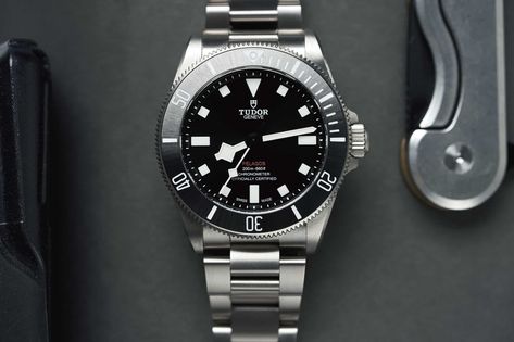 [VIDEO] Review: The Almost Too Good Tudor Pelagos 39 - Worn & Wound Tudor Pelagos 39, Tudor Submariner, Tudor Pelagos, Tudor Watches, Tudor Black Bay, Titanium Bracelet, Best Watches For Men, Dive Watches, Watch Sale