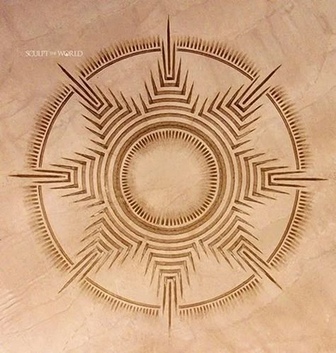 Land art - Geometric Drawing in the Sand by Jon Foreman Gvf Aesthetic, Drawing In The Sand, Basic Shading, Fairy Oak, Geometric Line Tattoo, Jon Foreman, Jagua Henna, Sun Mandala, Sun Drawing