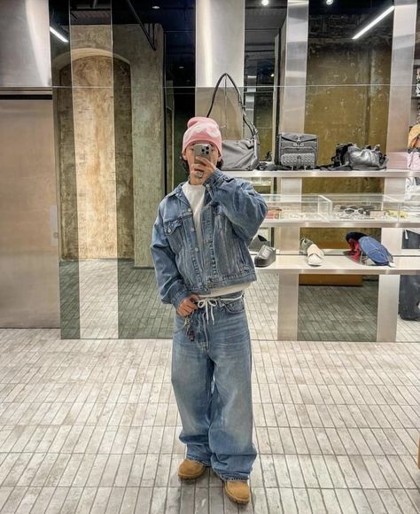 Baggie Jeans Outfit, Jean Jacket Outfits Men, Baggie Jeans, Baggy Jeans Outfits, Denim Outfit Men, Baggy Jeans Outfit, Jeans Outfit Men, Jean Jacket Outfits, Denim Jacket Outfit