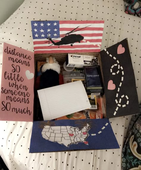 Military Care Package Ideas Fathers Day, Boyfriend Long Distance Gifts Care Packages, Underway Navy Care Packages, Deployment Care Packages For Husband, Boyfriend Deployment Gifts, Deployment Date Ideas, Deployment Scrapbook Ideas, Navy Gifts For Him, Gifts For Deployed Boyfriend