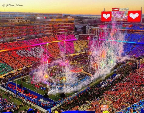 Super Bowl 50 Super Bowl Aesthetic, Super Bowl Stadium, Alfred Pennyworth, Family Vision, Ryan Tedder, Super Bowl 50, Vision Board Wallpaper, Goal Board, Super Bowl Sunday