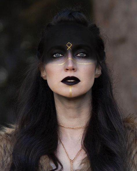 Norse Heathenism, Nordic Costume, Nordic Sisterhood, Pagan Makeup, Viking Valkyrie, Viking Makeup, Halloween Makeup Witch, Fantasy Ball, Creepy Halloween Makeup