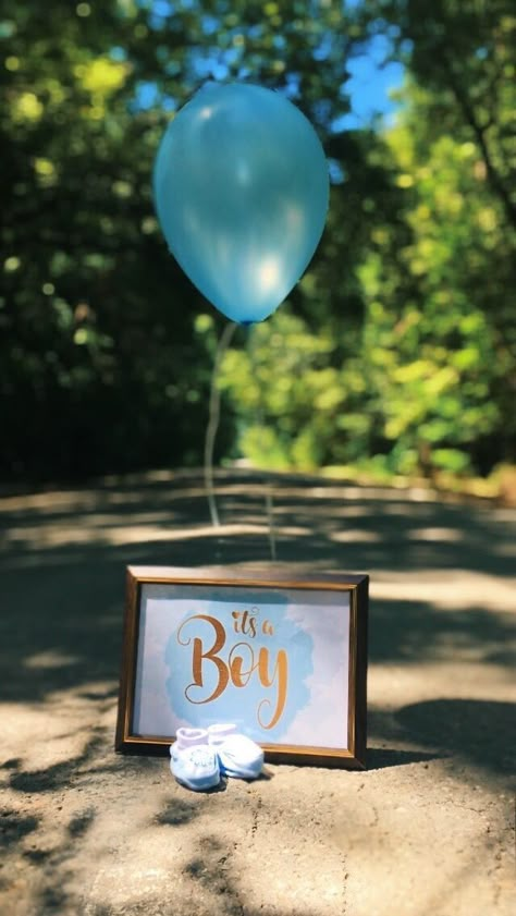 Funny Baby Announcement, Newborn Baby Quotes, Boy Newborn Pictures, Vom Avea Un Copil, Newborn Quotes, Welcome Baby Boy, Boy Announcement, Baby Boy Newborn Pictures, Gender Reveal Announcement