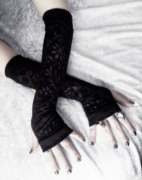 Sara Adorned Arm Warmers - Soft Black Floral Damask Burnout Cotton - Light Gothic Yoga Chic Goth Cla Yoga Chic, Chic Goth, Bohemian Goth, Vampire Clothes, Evening Gloves, Hands In The Air, Cotton Gloves, Classic Lolita, Floral Damask