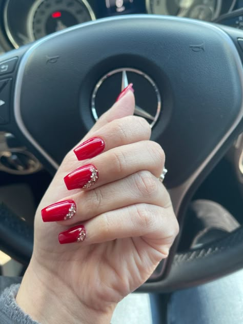 Fancy Red Nails Sparkle, Bright Red Nails With Rhinestones, Red Gel Nails With Rhinestones, Red Prom Nails With Rhinestones, Red Rhinestone Christmas Nails, Red Nails With Diamonds Rhinestones, Red Christmas Nails With Rhinestones, Short Red Nails With Rhinestones, Rhinestone Red Nails