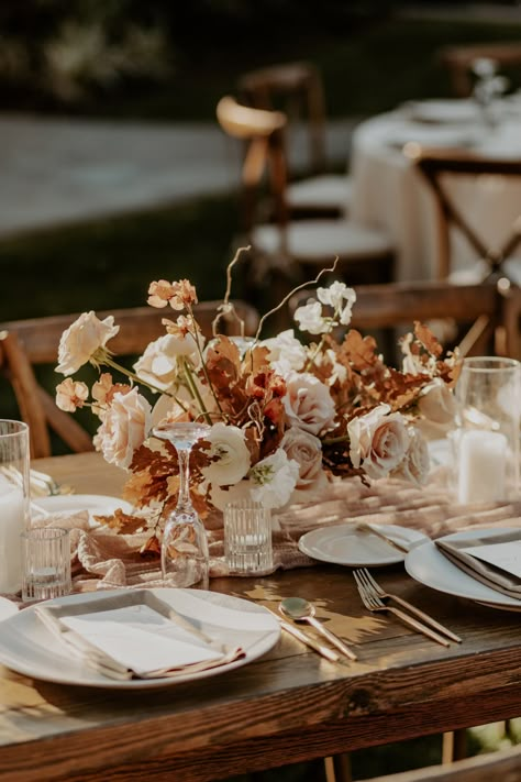 Ashley + Christian — Cultivated by Faith Earthy Tones Wedding Decor, Rust Flowers Wedding, Wedding Table Decorations Terracotta, Terracotta Wedding Ideas, Light Terracotta Wedding, Terracotta Table Setting, Wedding Ideas Burnt Orange, Orange And Blush Wedding, Terracotta Vibes