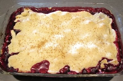 Perfect Blackberry Cobbler | Tasty Kitchen: A Happy Recipe Community! Pineapple Dump Cake Recipe, Pineapple Dump Cake, Berry Cobbler Recipes, Blackberry Dessert, Blackberry Cobbler Recipe, Blackberry Pie, Dump Cake Recipe, Blackberry Recipes, Berry Cobbler