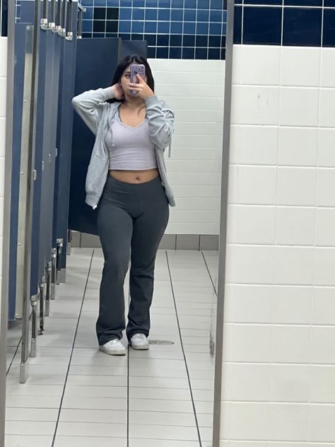 Normal Body Type Women, Chubby Girl Outfits, Hot Gril, Curvy Body Types, Body Types Women, My Body Type, Bod Goals, Swag Girl Style, Cute Lazy Outfits