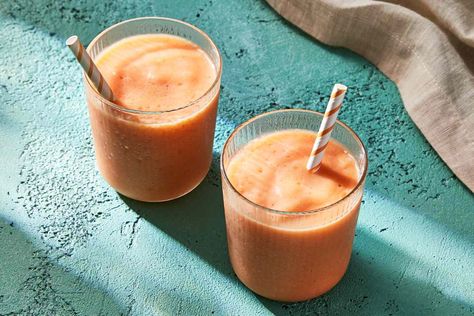 The Best Batida de Lechosa (Papaya Smoothie)—Just Like My Grandmother Taught Me Papaya Shake, Papaya Smoothie, Feel Good Foodie, Baked Ricotta, Easy Breakfast Brunch, Sweet Smoothies, High Protein Smoothies, Rib Recipe, Prime Rib Recipe