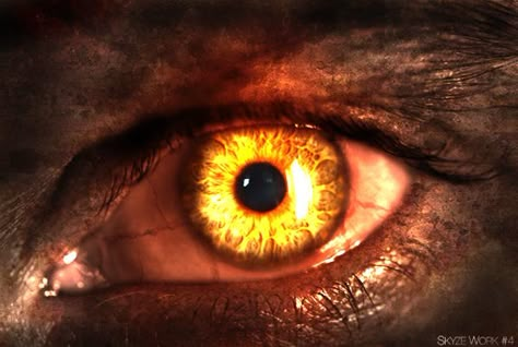 Glowing Amber Eyes, Yellow Eyes Character Art, Gold Glowing Eyes, Fire Eyes Aesthetic, Glowing Gold Eyes, Golden Eyes Art, Orange Glowing Eyes, Burning Eyes, Sun Eyes