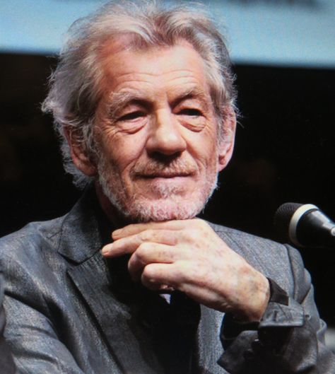 Ian Mckellen Gandalf, Sir Ian Mckellen, Richard Ii, Shakespeare Festival, Ron Howard, Chloe Lukasiak, Ian Mckellen, Edward Norton, Patrick Stewart