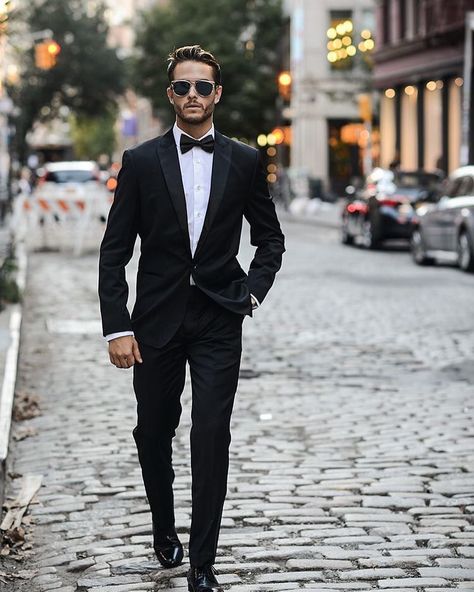 Every man needs a well fitted tux. #gq #gents #gentleman #gentlemanstyle #mensfashion #mensstyle #dapper #swag #style #men #menwithstyle #menstyle #menswear #gent #tux Wedding Suits Men Black, Classic Suits, Suits Groom, Wedding Tux, Black Suit Men, Groom Wedding Attire, Black Suit Wedding, Costume Noir, Groom Tuxedo